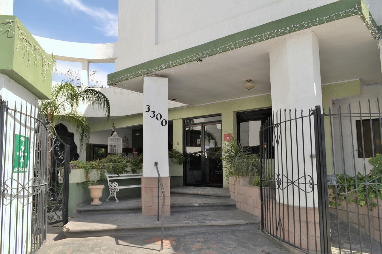 Hotel Laguna Inn Torreon Exterior photo